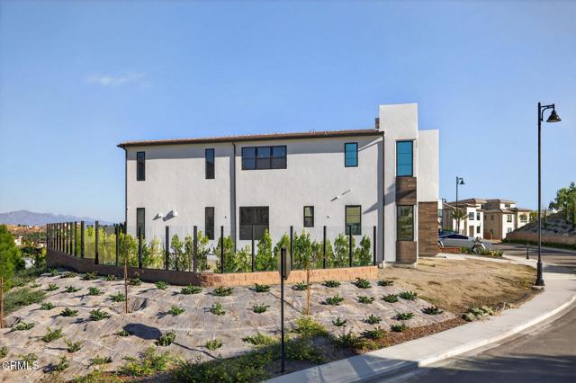 Detail Gallery Image 7 of 77 For 11862 N Hillsborough Ln, Porter Ranch,  CA 91326 - 5 Beds | 5/1 Baths