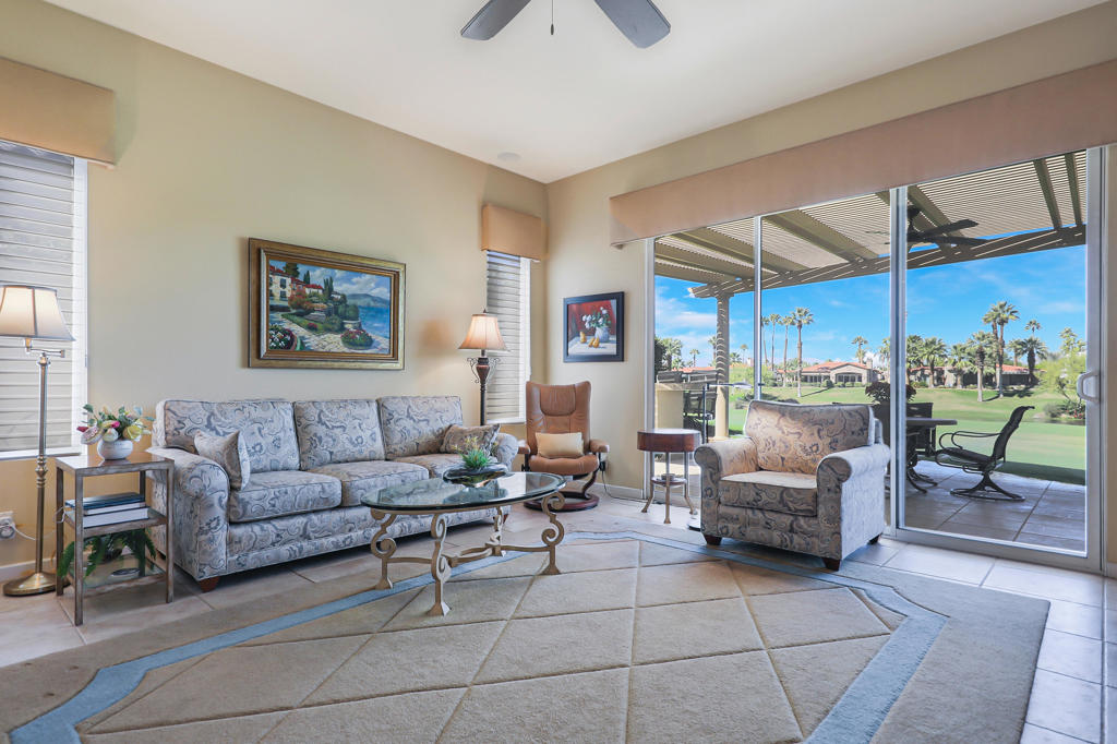 MLS #219137367DA image #9