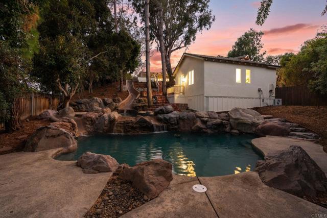 603 Sereno View Road, Encinitas CA: https://media.crmls.org/mediaz/88fa7341-73c3-4f55-a07f-679c6a9d700a.jpg