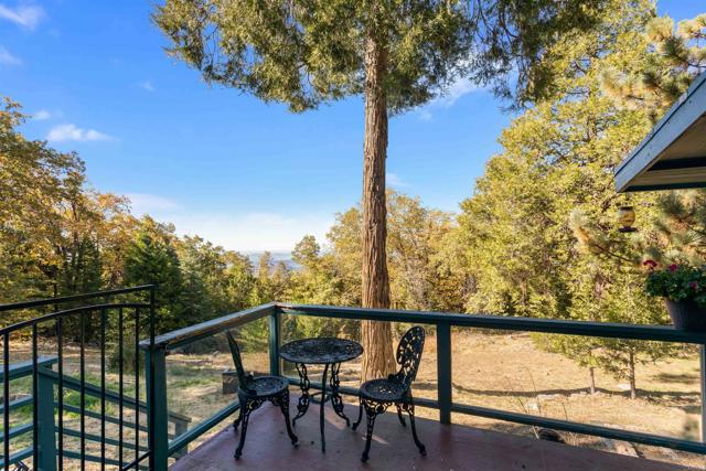 Detail Gallery Image 11 of 44 For 32787 Birch Hill Rd, Palomar Mountain,  CA 92060 - 2 Beds | 2/1 Baths
