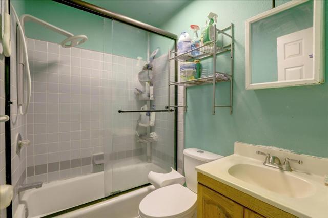 173 Clayton Avenue, San Jose CA: https://media.crmls.org/mediaz/88fcabd3-ab35-4498-ad85-5fabda95f461.jpg