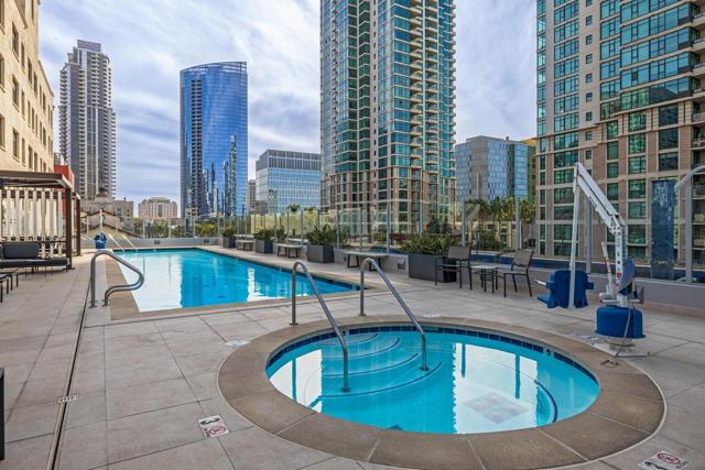 Image 52 of 60 For 1262 Kettner Blvd  3202