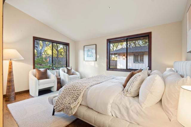 707 Vista Drive, Redwood City CA: https://media.crmls.org/mediaz/88fe7aba-aa0f-43a0-85a4-21c711df78bf.jpg