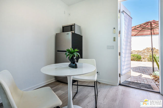 3770 Torito Circle, Palm Springs CA: https://media.crmls.org/mediaz/89007925-5d42-4708-a162-b6a4351704ee.jpg
