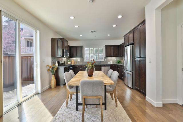 761 N 11th Street, San Jose CA: https://media.crmls.org/mediaz/89008e82-3cd3-43e4-aeee-a10a7009485e.jpg