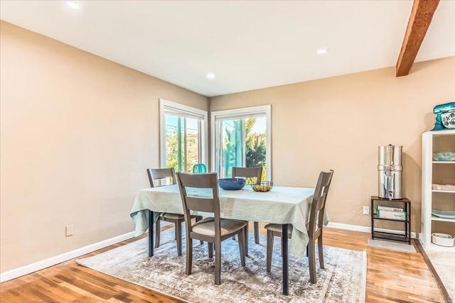 Image 8 of 34 For 9259 Brookside Circle