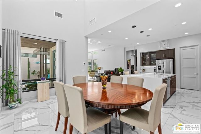 163 Blue Moon Drive, Palm Springs, CA 92262
