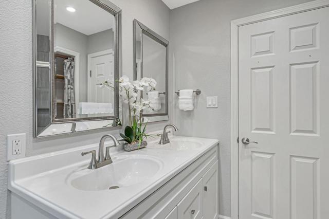 580 N Bayview Avenue, Sunnyvale CA: https://media.crmls.org/mediaz/89020755-0e1f-4820-9fd7-5cdeeaf25d1f.jpg