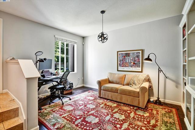 140 Selby Ln, Livermore CA: https://media.crmls.org/mediaz/890227f6-6c2e-4648-9039-17468f389e93.jpg