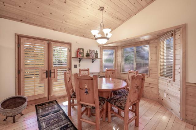 1239 E Alpinview Drive, Big Bear CA: https://media.crmls.org/mediaz/89022963-04db-4039-a203-2734d8ce27c9.jpg