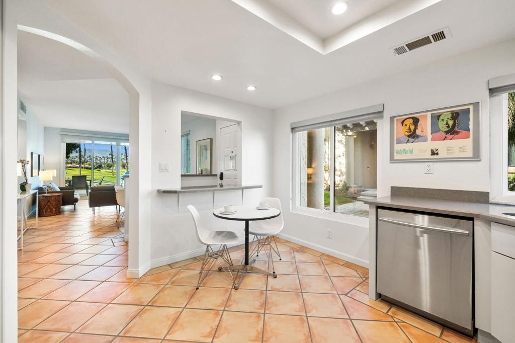 MLS #219138502DA image #11