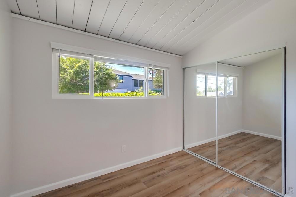 MLS #250037817SD image #11