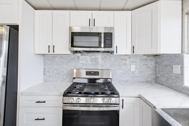 Detail Gallery Image 14 of 42 For 402 63rd St #115,  San Diego,  CA 92114 - 2 Beds | 2 Baths