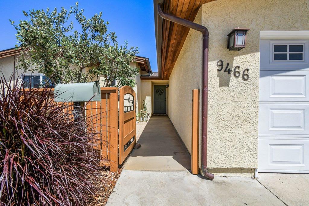 9466 Larrabee Avenue - photo 8
