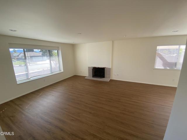 Detail Gallery Image 5 of 27 For 3 Venus St, Thousand Oaks,  CA 91360 - 4 Beds | 2 Baths