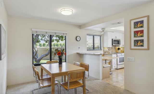 77 Majorca Drive, Rancho Mirage CA: https://media.crmls.org/mediaz/8908023d-5d0b-478a-8e9c-b087dcaba746.jpg