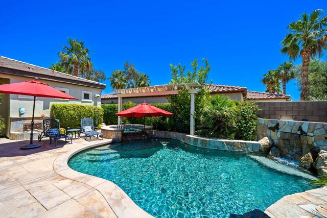 81220 Victoria Lane, La Quinta CA: https://media.crmls.org/mediaz/8908d707-3d0a-4192-8ff9-1ef76d1045d5.jpg