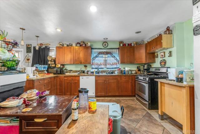 Image 4 of 7 For 2049 Madera Drive