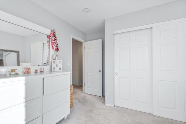 1090 Los Altos Drive, Hollister CA: https://media.crmls.org/mediaz/890b2d37-9539-48c6-a2b6-340f677ba76b.jpg