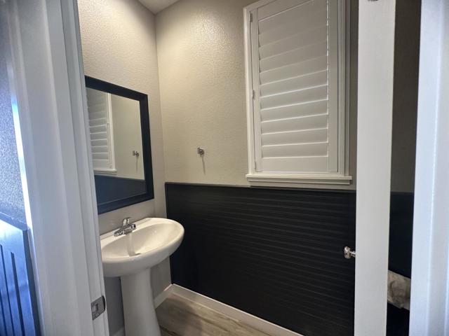 515 Shearwater Street, Hollister CA: https://media.crmls.org/mediaz/890baca9-8656-4055-898d-b4903d97f4b6.jpg