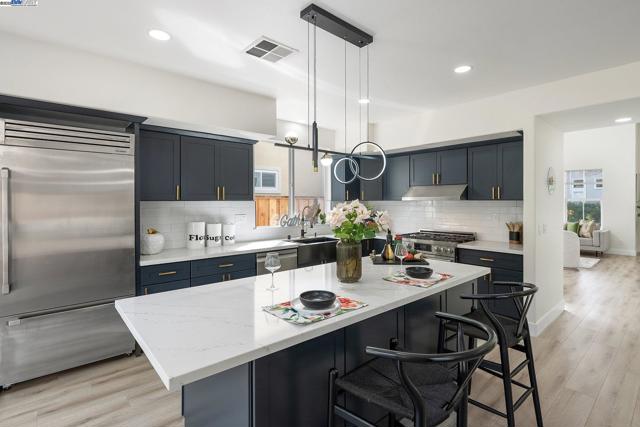 5089 Winterbrook Ave, Dublin CA: https://media.crmls.org/mediaz/890c307d-af8c-485e-b17f-8573b1727908.jpg