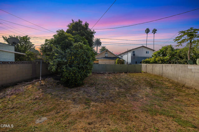 Detail Gallery Image 34 of 41 For 750 E 83rd St, Los Angeles,  CA 90001 - 2 Beds | 1 Baths