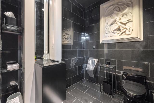 27673 Lupine Road, Los Altos Hills CA: https://media.crmls.org/mediaz/890c8cea-3707-4d20-afef-47b12842f457.jpg