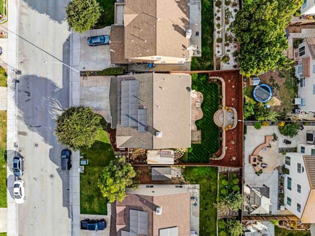 2425 Glenview Drive, Hollister CA: https://media.crmls.org/mediaz/890cc650-ee8a-4743-bbd1-0c15101dd74a.jpg