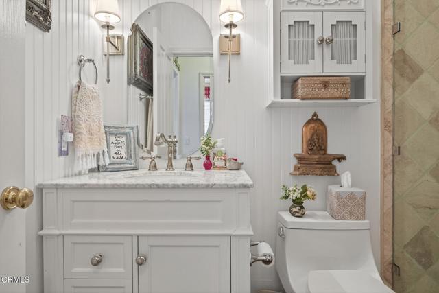 2314 Arcadian Shores Trail, Oxnard CA: https://media.crmls.org/mediaz/890d59f8-deab-43b6-b897-936aebd75cf1.jpg