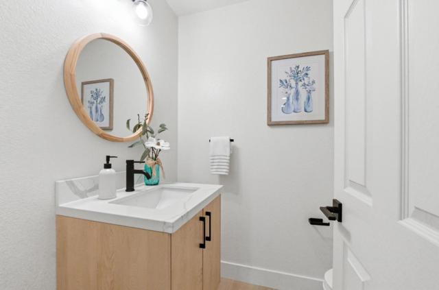 Image 26 of 44 For 5871 Carmel Way