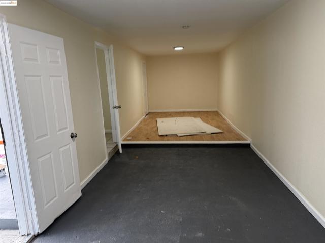 1232 78Th Ave, Oakland CA: https://media.crmls.org/mediaz/890fd6eb-cec3-478e-8694-07b851a25932.jpg