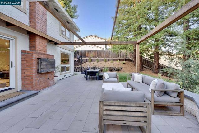 2342 Brantford Court, Walnut Creek CA: https://media.crmls.org/mediaz/891003f3-8b3a-4a2c-ab3b-73979e097a6c.jpg