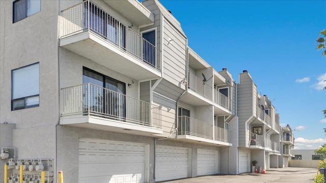 Detail Gallery Image 36 of 48 For 4626 Hartley St #2,  San Diego,  CA 92102 - 2 Beds | 2 Baths