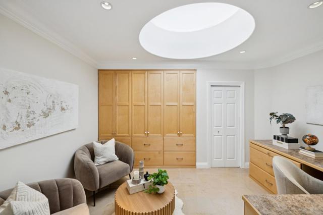 555 Laurel Avenue, San Mateo CA: https://media.crmls.org/mediaz/89119ea0-da64-4caf-ada5-684f0773dc32.jpg