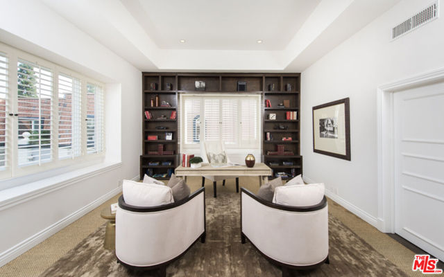 10108 Empyrean Way, Los Angeles CA: https://media.crmls.org/mediaz/8912748d-5077-461a-99c9-6c1fb1ff99c4.jpg