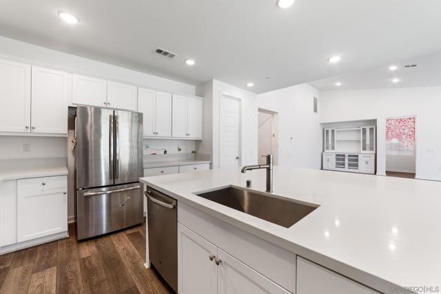 Image 10 of 36 For 31129 Quarter Horse Way
