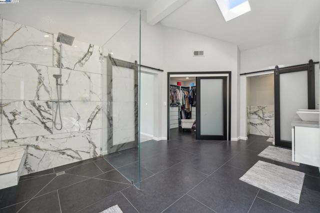 8244 Brittany Dr, Dublin CA: https://media.crmls.org/mediaz/8912d7f7-8899-4486-8ff0-124ce46df292.jpg