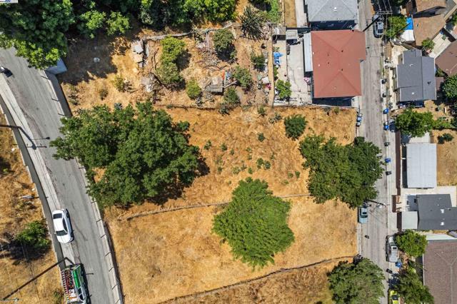 0 Ramboz Dr, Los Angeles CA: https://media.crmls.org/mediaz/89138fec-7f00-47d6-815d-3313a9638c90.jpg