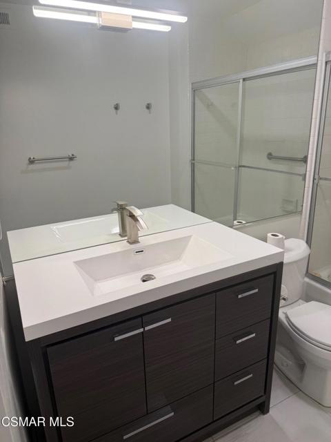 29105 Thousand Oaks Boulevard, Agoura Hills CA: https://media.crmls.org/mediaz/8913a8a9-04fc-4ff5-a91c-5e960c058ddf.jpg