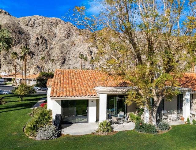 55730 Riviera, La Quinta CA: https://media.crmls.org/mediaz/8913e5c5-3490-4442-a166-ccc0c539dc44.jpg