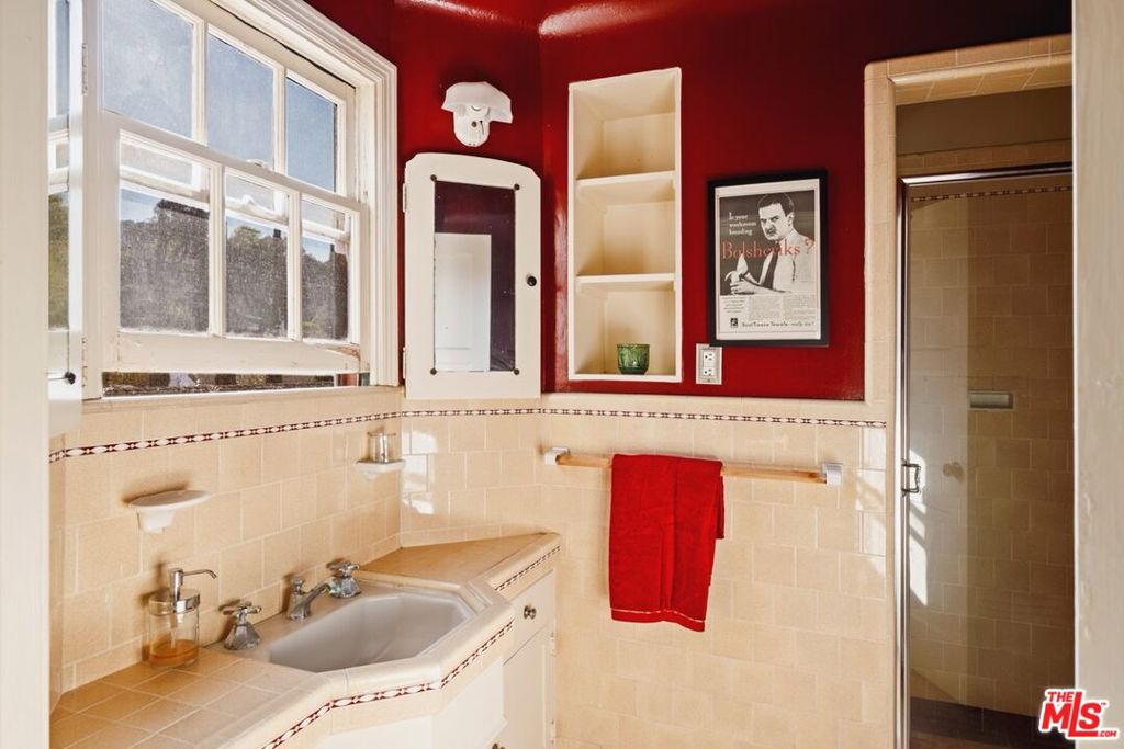 MLS #25621725 image #51