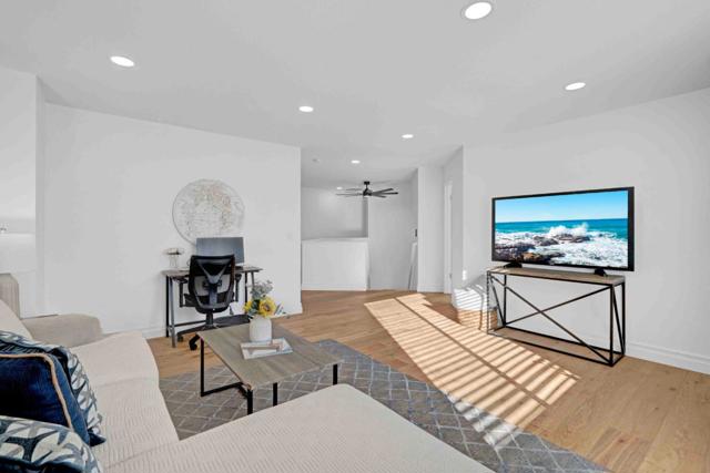 2425 Glenview Drive, Hollister CA: https://media.crmls.org/mediaz/8915846d-89ab-4743-b1f0-c719af45f96a.jpg
