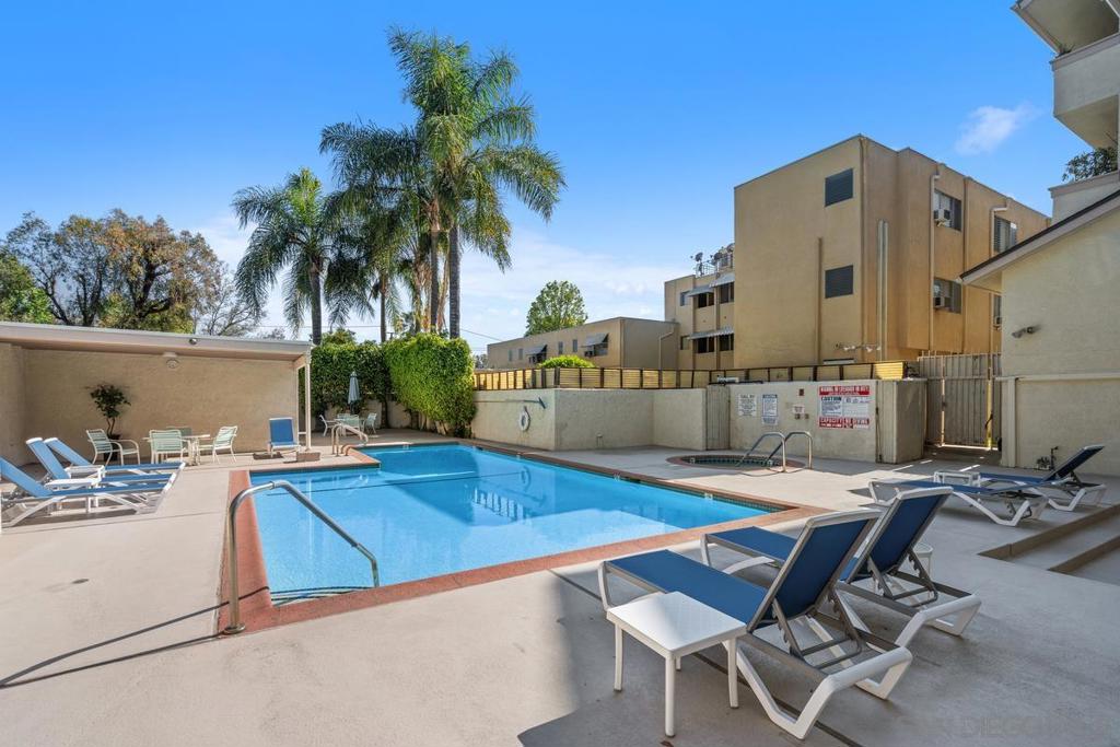 14050 Magnolia Blvd #315