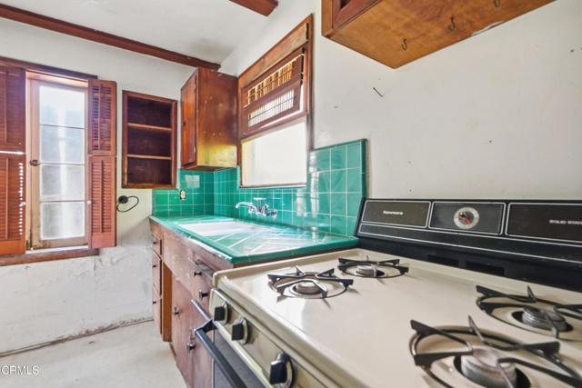 Detail Gallery Image 41 of 48 For 4304 Saltillo St, Los Angeles,  CA 91364 - 2 Beds | 2 Baths