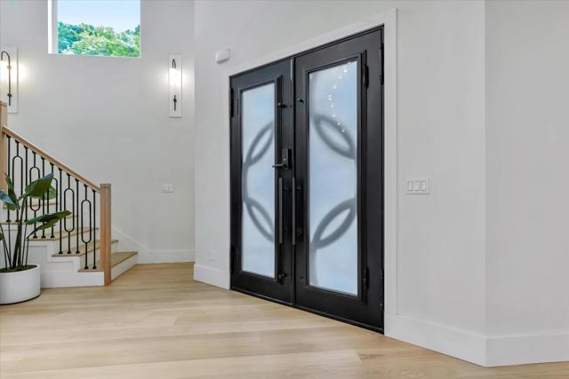 Image 4 of 71 For 10225 Cinnabar Hills Road