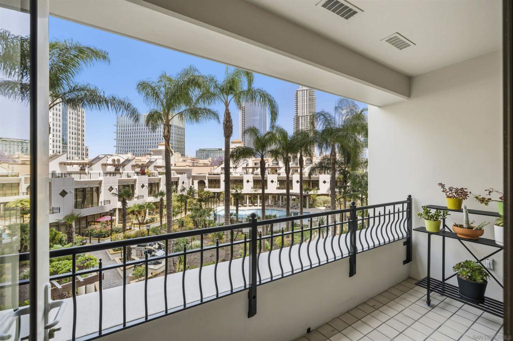 700 Harbor - photo 12