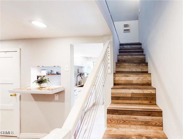 23624 Scenic Drive, Crestline CA: https://media.crmls.org/mediaz/891e5caf-9010-4df2-9f72-1cbf011424bb.jpg