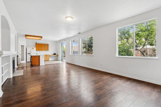 4114 Van Gogh Court, Stockton CA: https://media.crmls.org/mediaz/891e633c-3d9e-4247-bafc-3bdbeaed320e.jpg