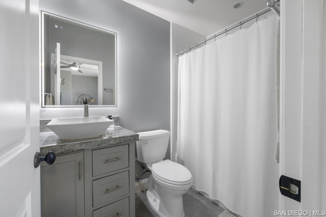 2832 Echo Ridge CT, Chula Vista CA: https://media.crmls.org/mediaz/89219356-8c18-418b-965c-ac6e1209b497.jpg