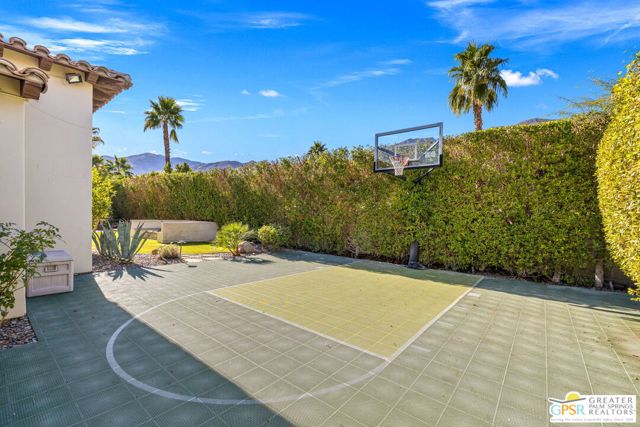 Image 34 of 68 For 3189 Las Brisas Way